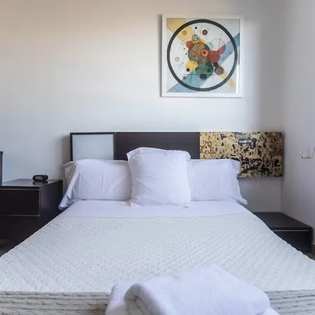 Art And Sciences View Luxury * Valenza
